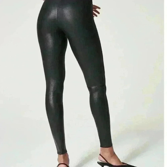 NWOT SPANX faux leather leggings - Picture 4 of 8